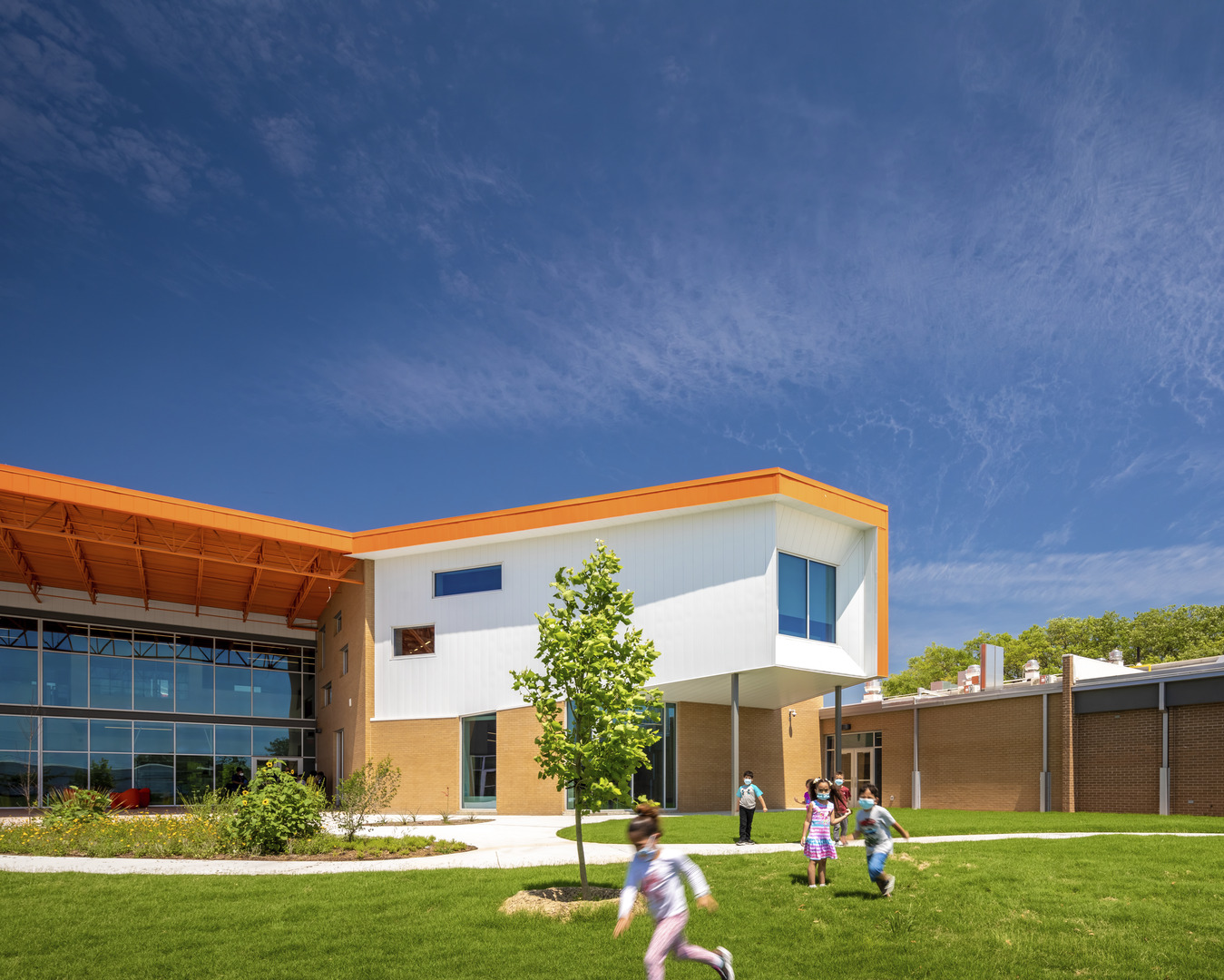 2018136_N113_webjpg-(1).jpg 2018136_N113_webjpg-(1).jpg